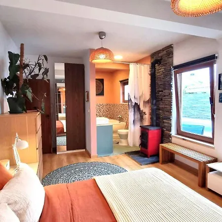 Of Arts Villa Corroios